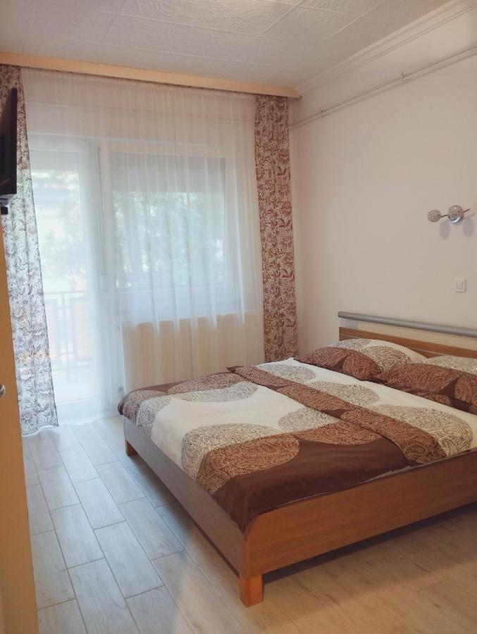 Ildikó Apartman Apartment Hajduszoboszlo Bagian luar foto