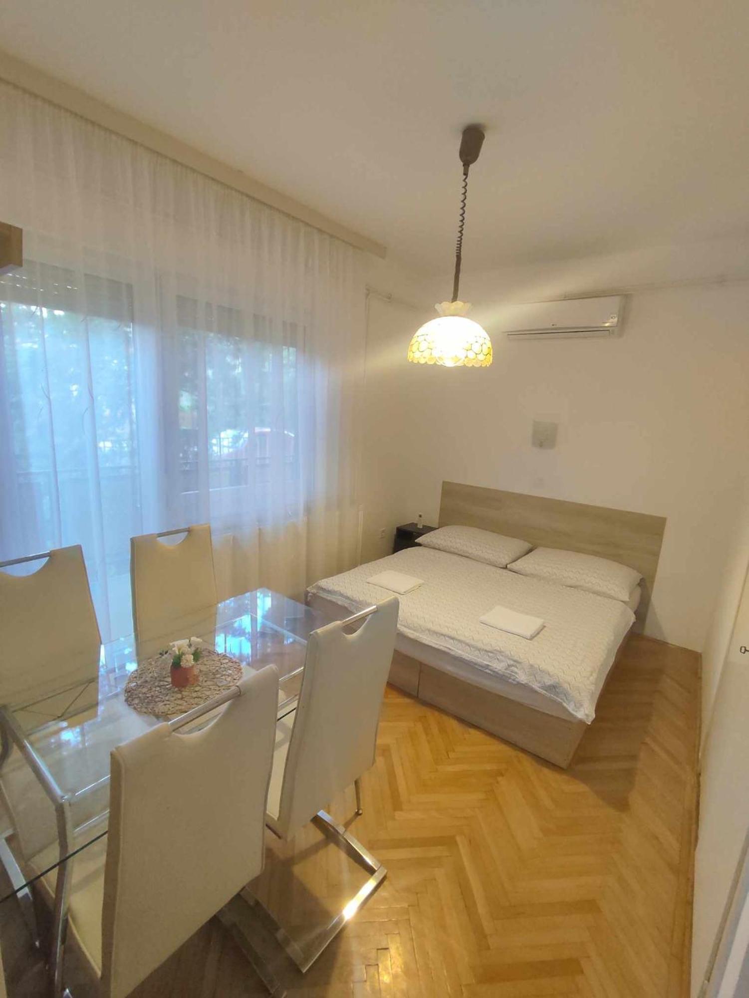 Ildikó Apartman Apartment Hajduszoboszlo Bagian luar foto